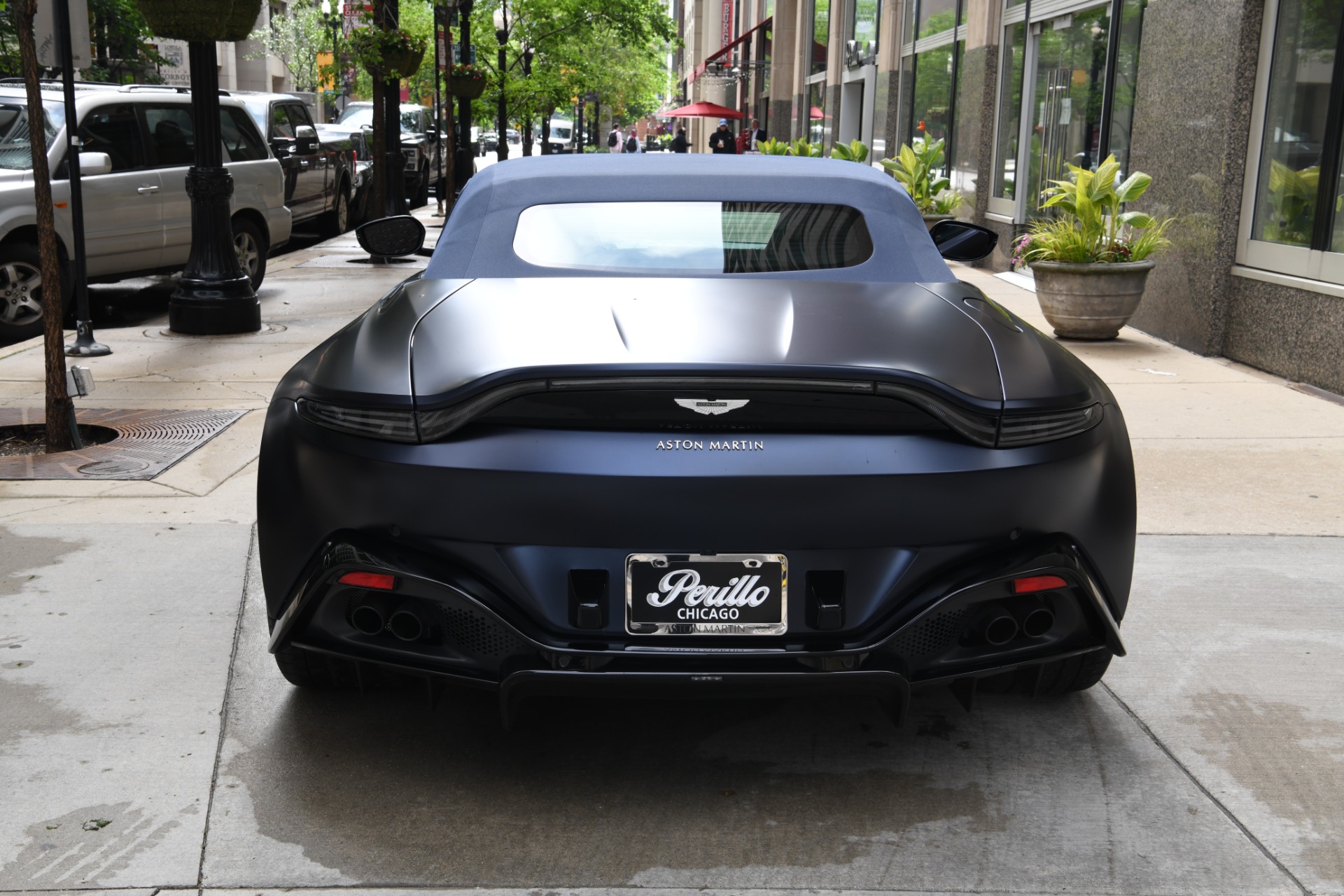 Used 2021 Aston Martin Vantage  | Chicago, IL