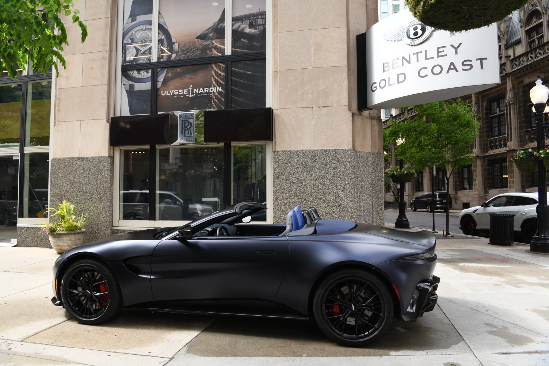 Used 2021 Aston Martin Vantage | St. Petersburg, FL