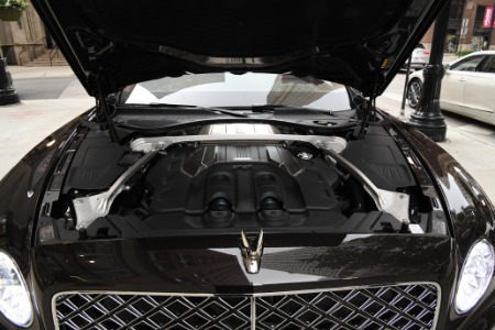 Used 2022 Bentley Flying Spur V8 Mulliner | Chicago, IL