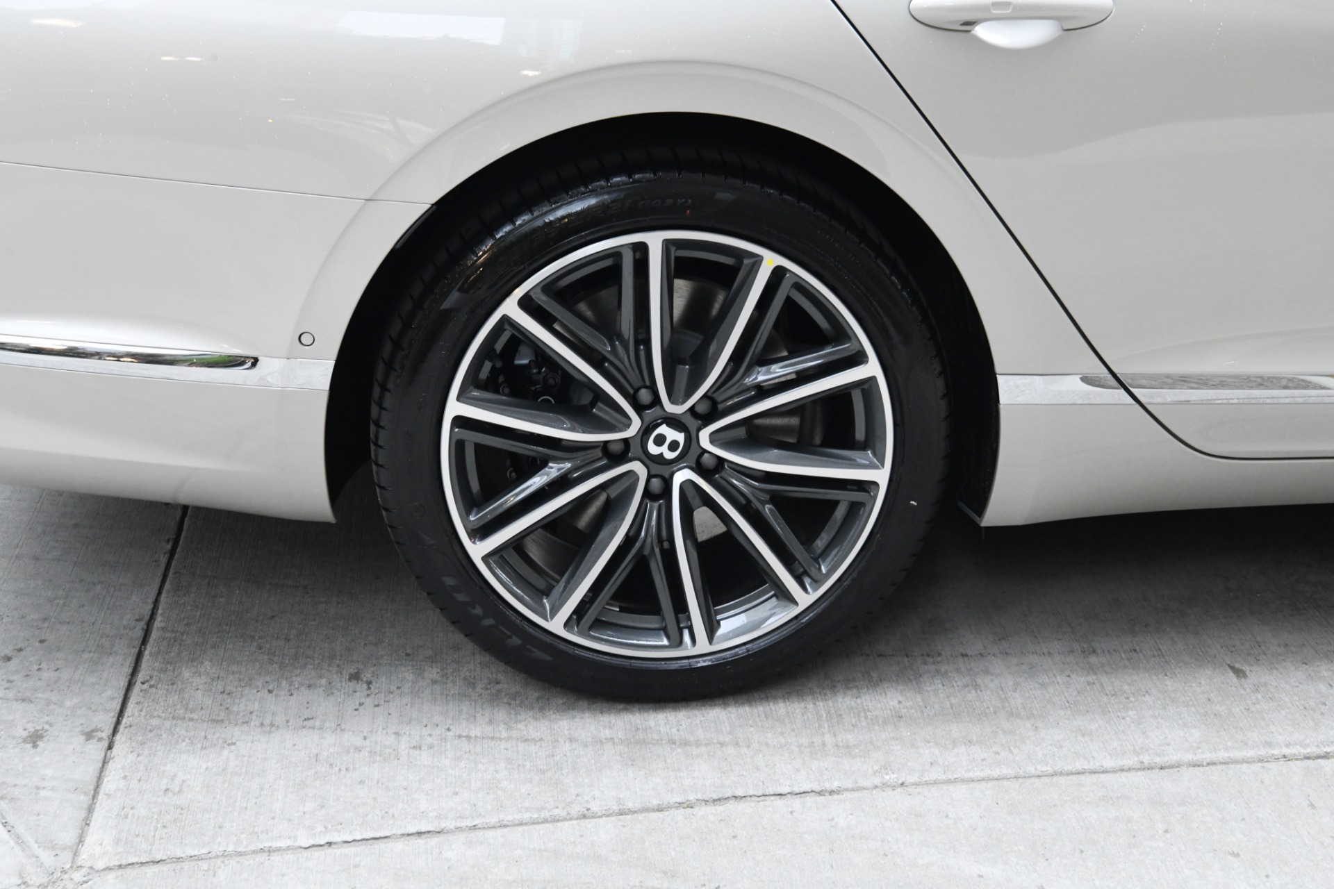Used 2022 Bentley Flying Spur W12 | St. Petersburg, FL