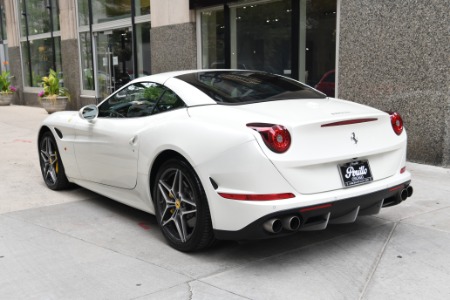 Used 2015 Ferrari California T  | Chicago, IL