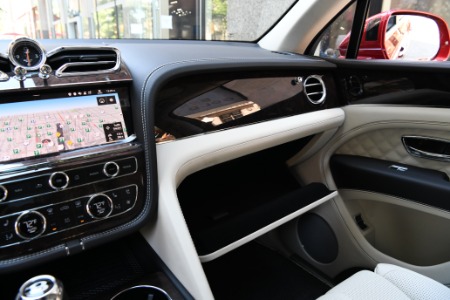 Used 2022 Bentley Bentayga V8 | Chicago, IL