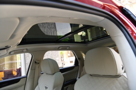 Used 2022 Bentley Bentayga V8 | Chicago, IL