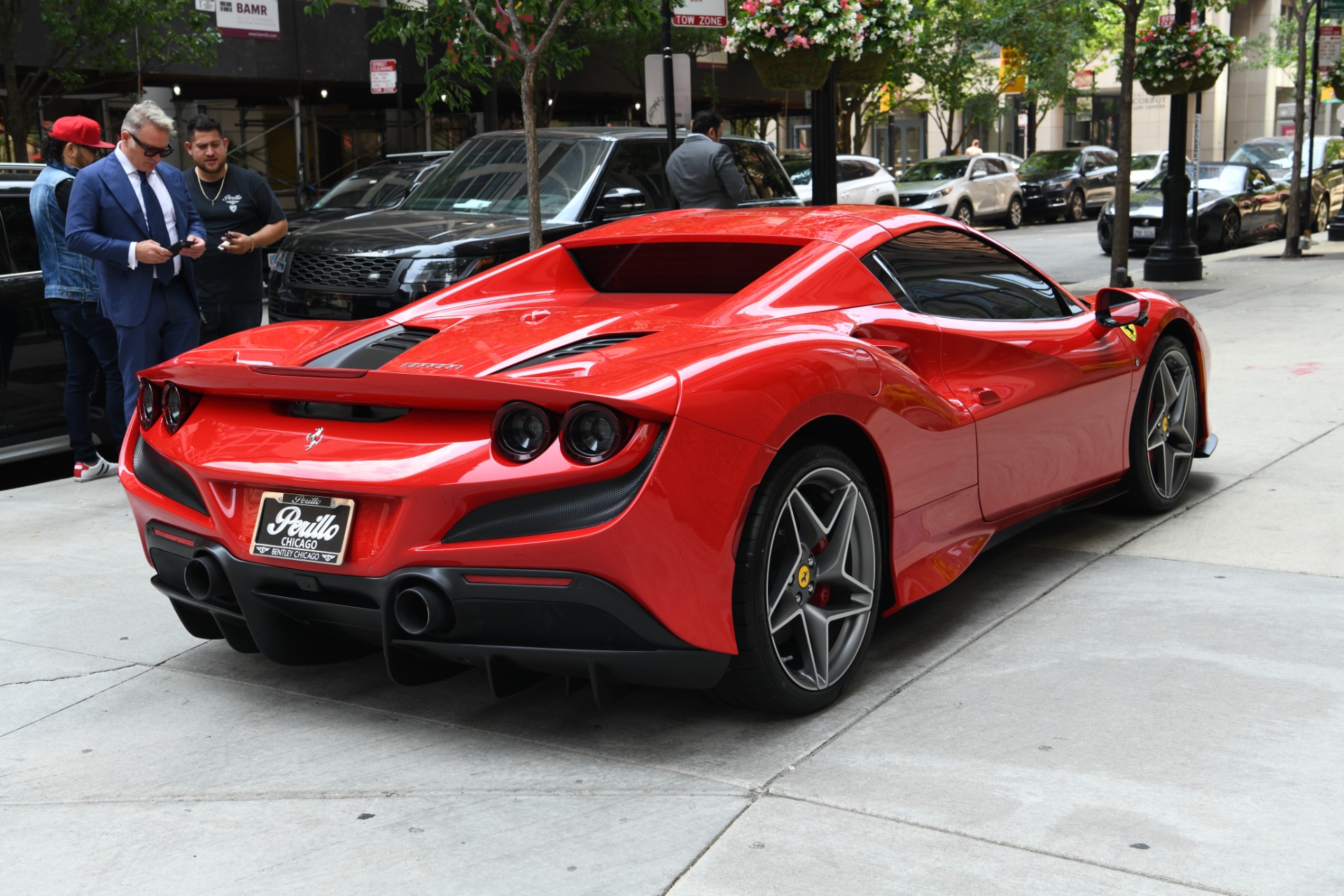 2022 Ferrari F8 Spider Stock # GC3746-362 visit www.karbuds.com for ...