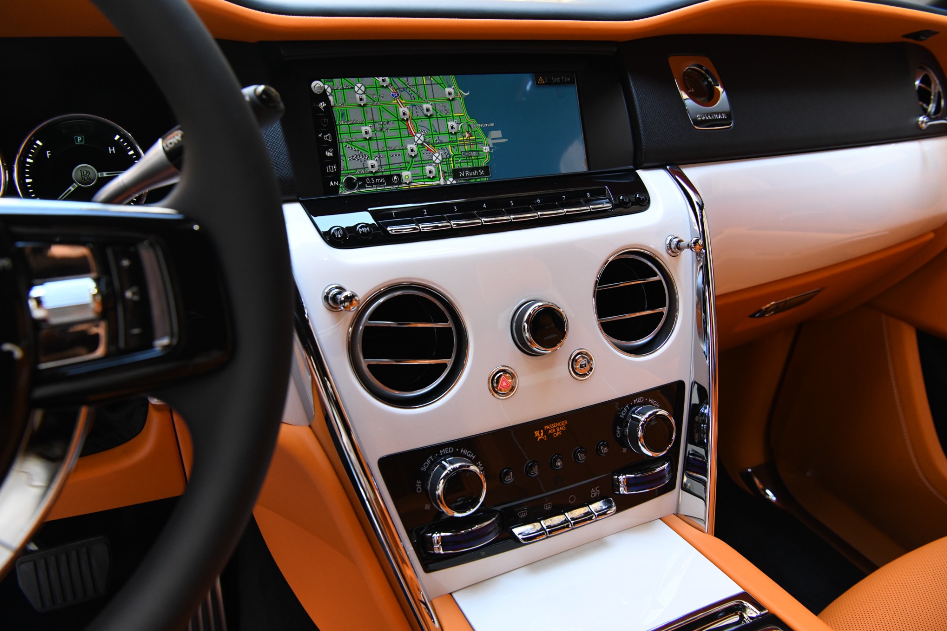 2022 Rolls Royce Cullinan RR31 photo 13