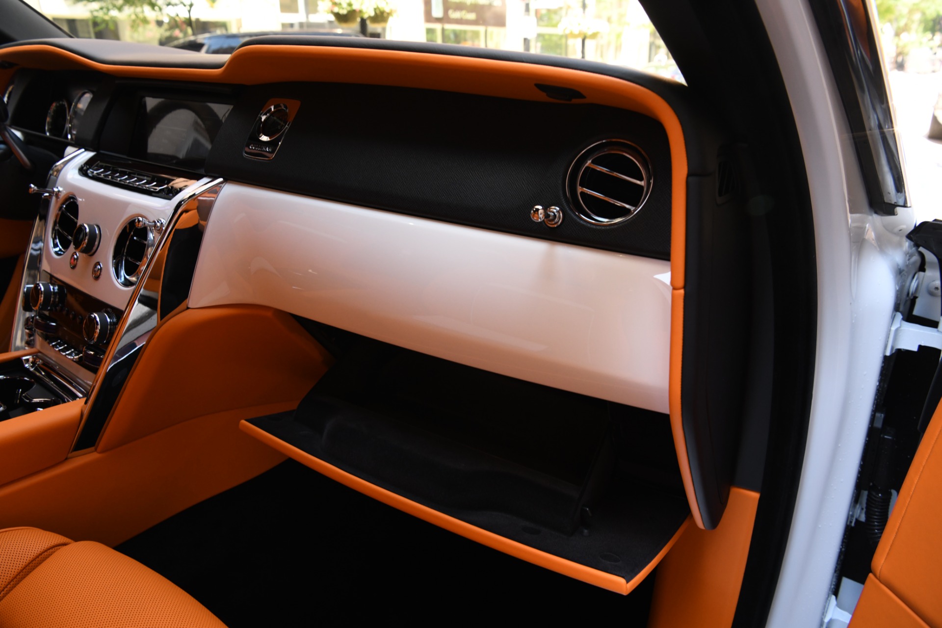2022 Rolls Royce Cullinan RR31 photo 16