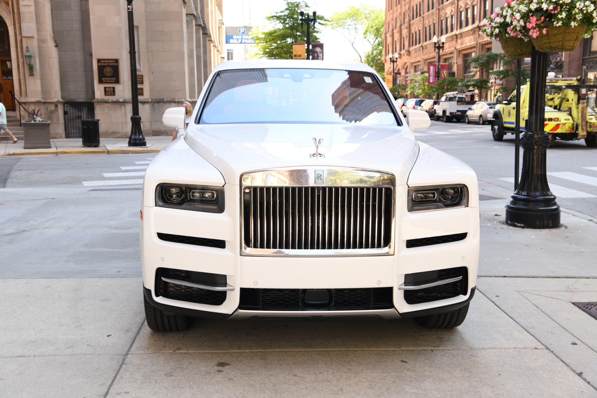2022 Rolls Royce Cullinan RR31 photo 2