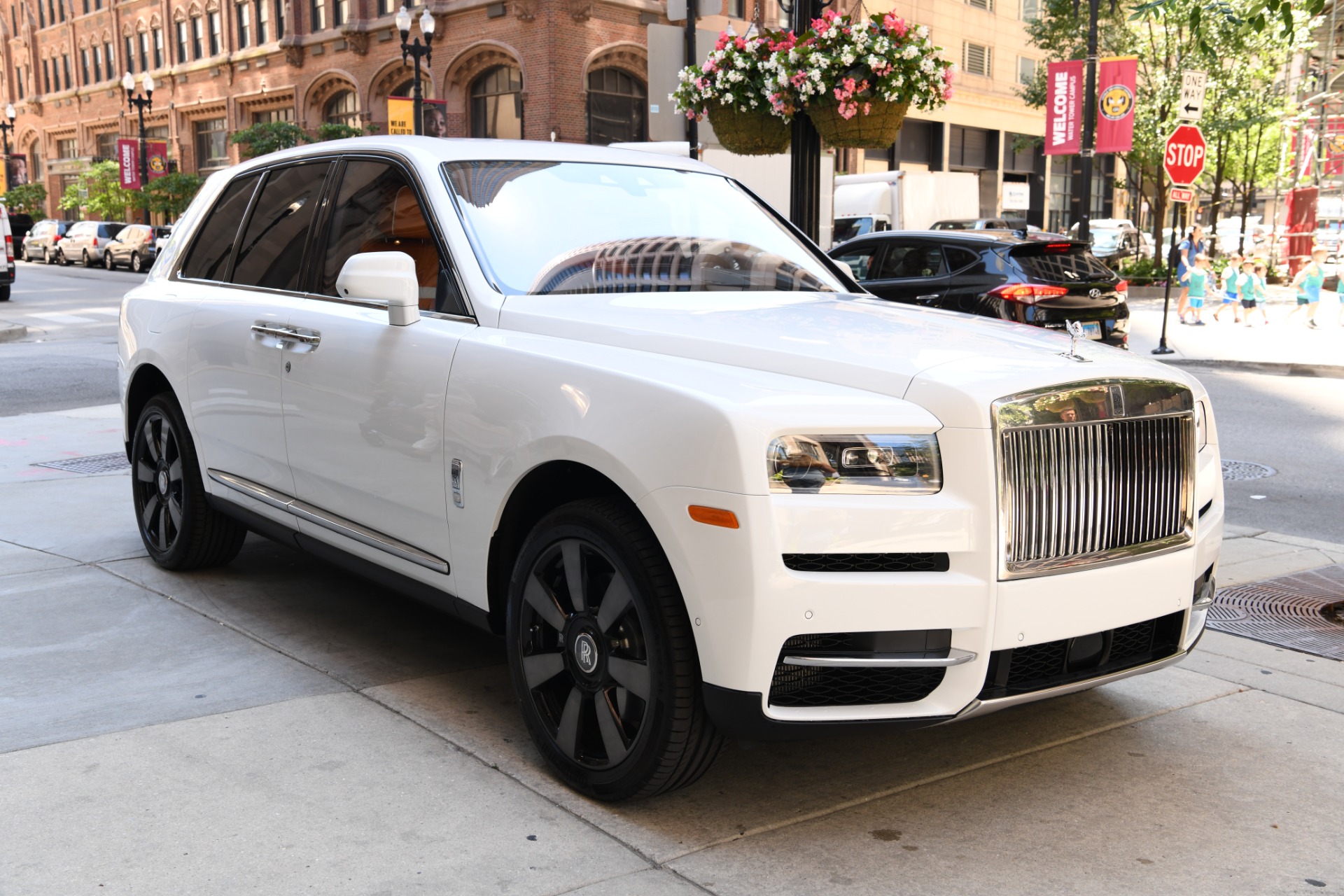 2022 Rolls Royce Cullinan RR31 photo 3