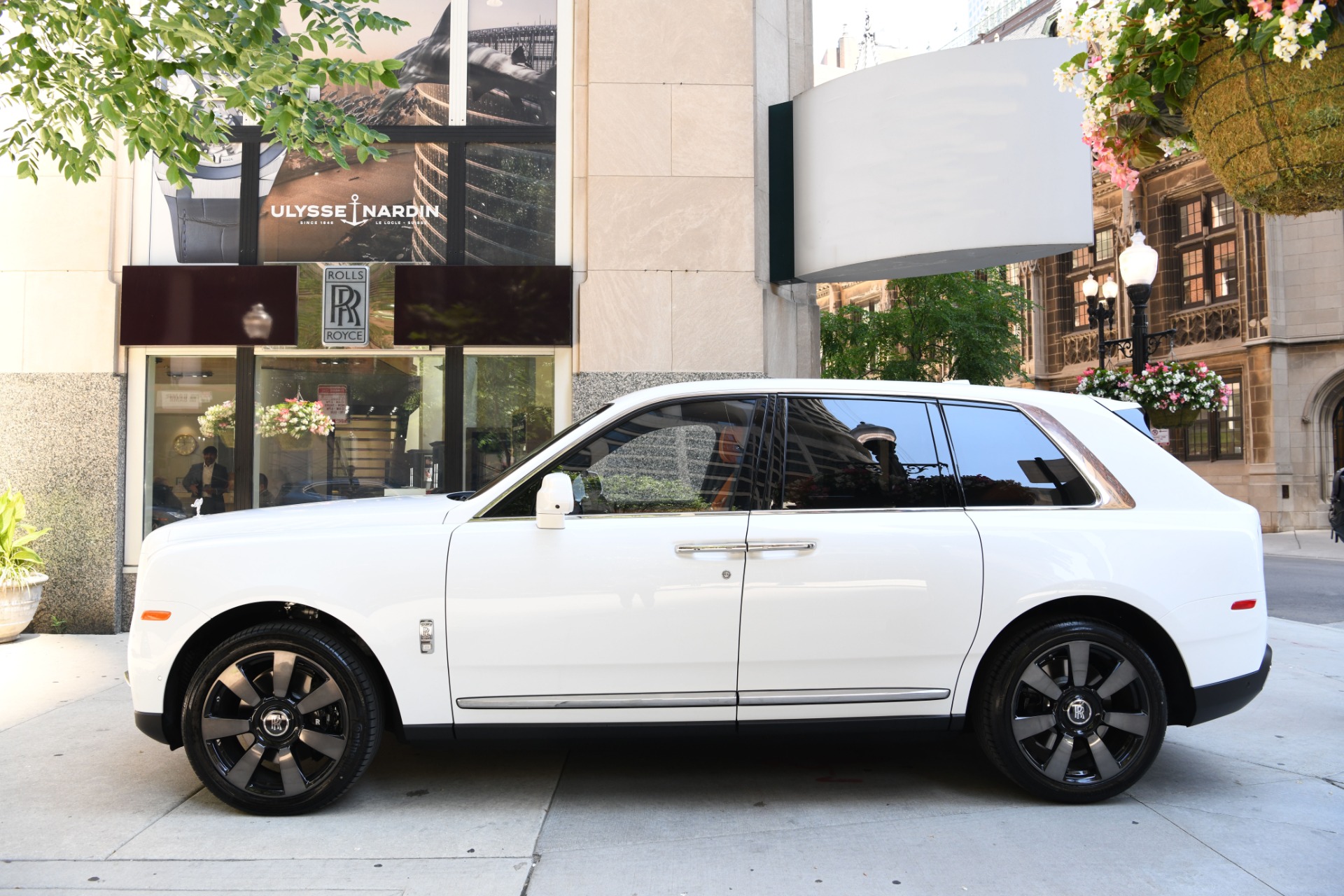 2022 Rolls Royce Cullinan RR31 photo 7