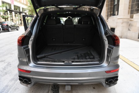 Used 2016 Porsche Cayenne GTS | Chicago, IL