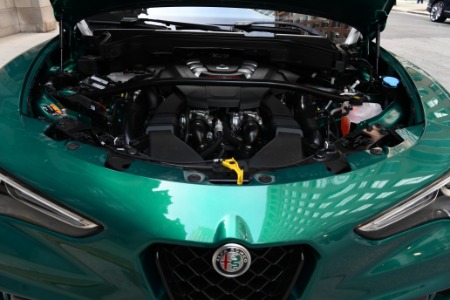 New 2022 Alfa Romeo Stelvio Quadrifoglio  | Chicago, IL