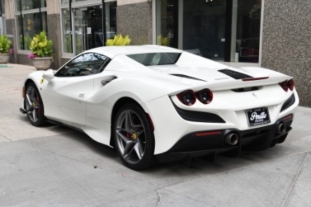 Used 2021 Ferrari F8 Spider  | Chicago, IL