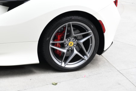 Used 2021 Ferrari F8 Spider  | Chicago, IL