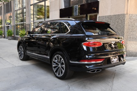 New 2022 Bentley Bentayga V8 | Chicago, IL