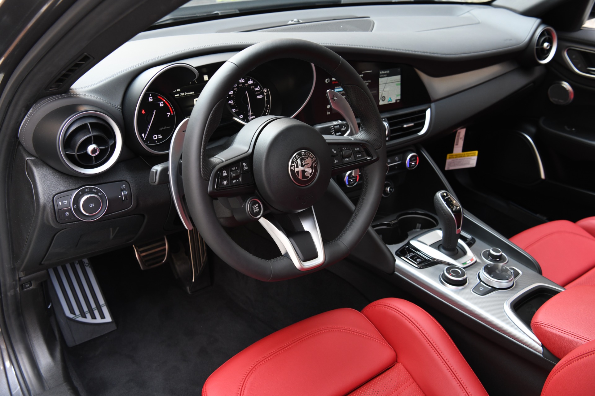 New 2022 Alfa Romeo Giulia Veloce | St. Petersburg, FL
