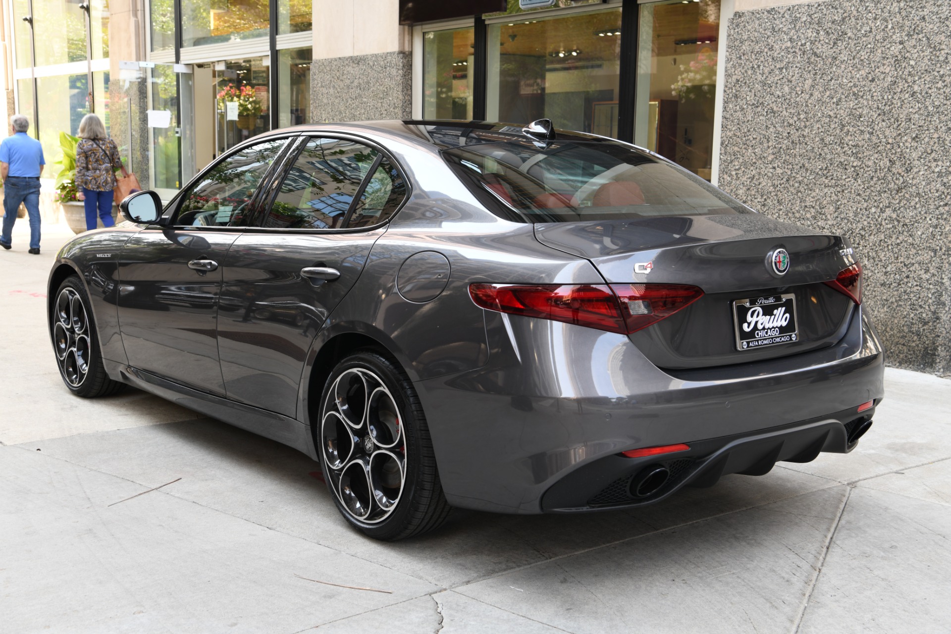 New 2022 Alfa Romeo Giulia Veloce | St. Petersburg, FL