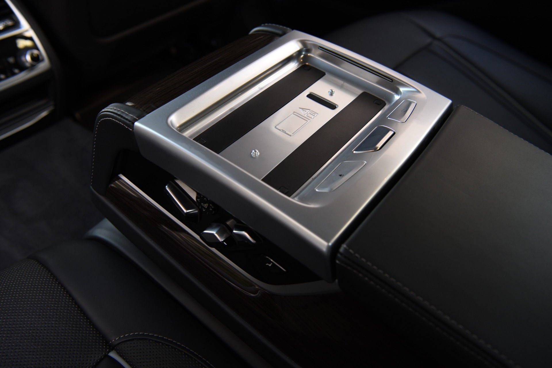 Used 2020 BMW 7 Series 745e xDrive iPerformance | St. Petersburg, FL