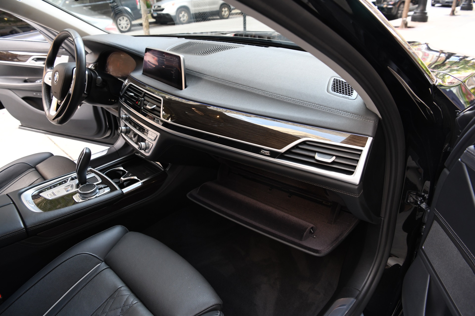 Used 2020 BMW 7 Series 745e xDrive iPerformance | St. Petersburg, FL