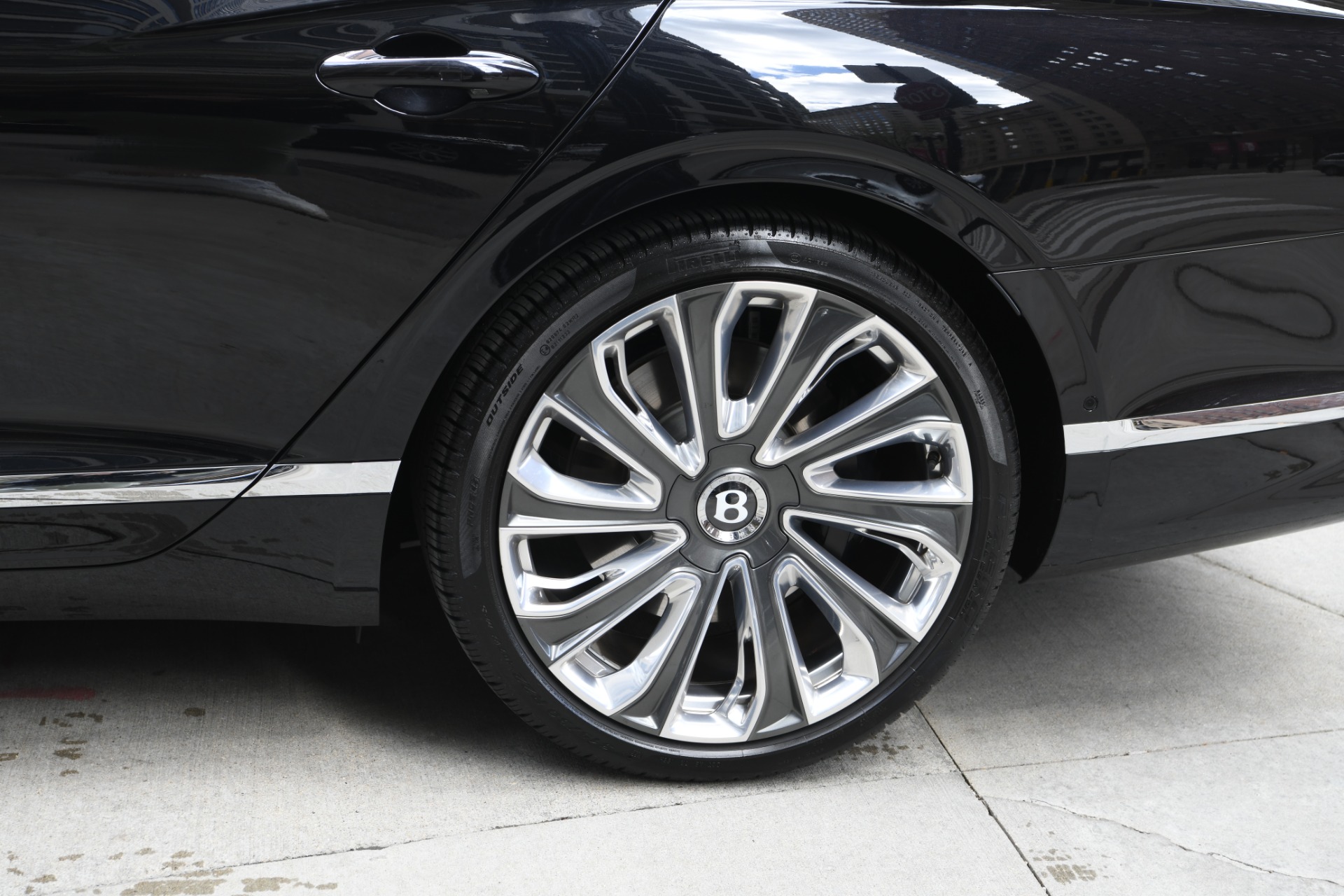 Used 2022 Bentley Flying Spur V8 | St. Petersburg, FL