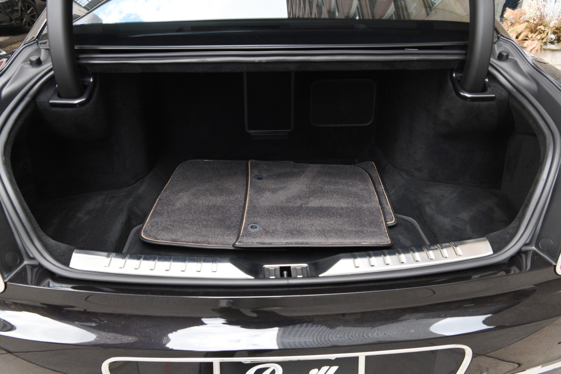 Used 2022 Bentley Flying Spur V8 | St. Petersburg, FL