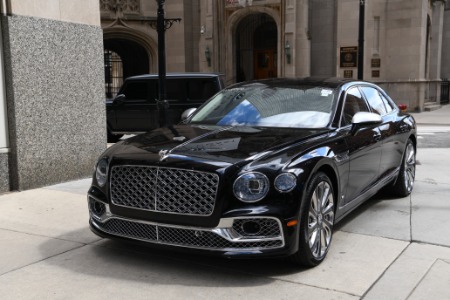 Used 2022 Bentley Flying Spur V8 | Chicago, IL