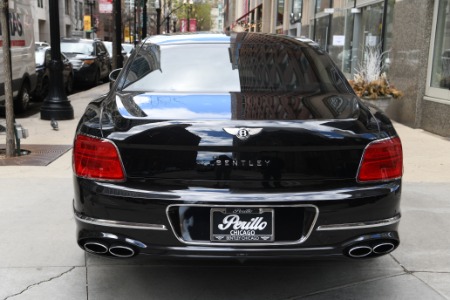 Used 2022 Bentley Flying Spur V8 | Chicago, IL