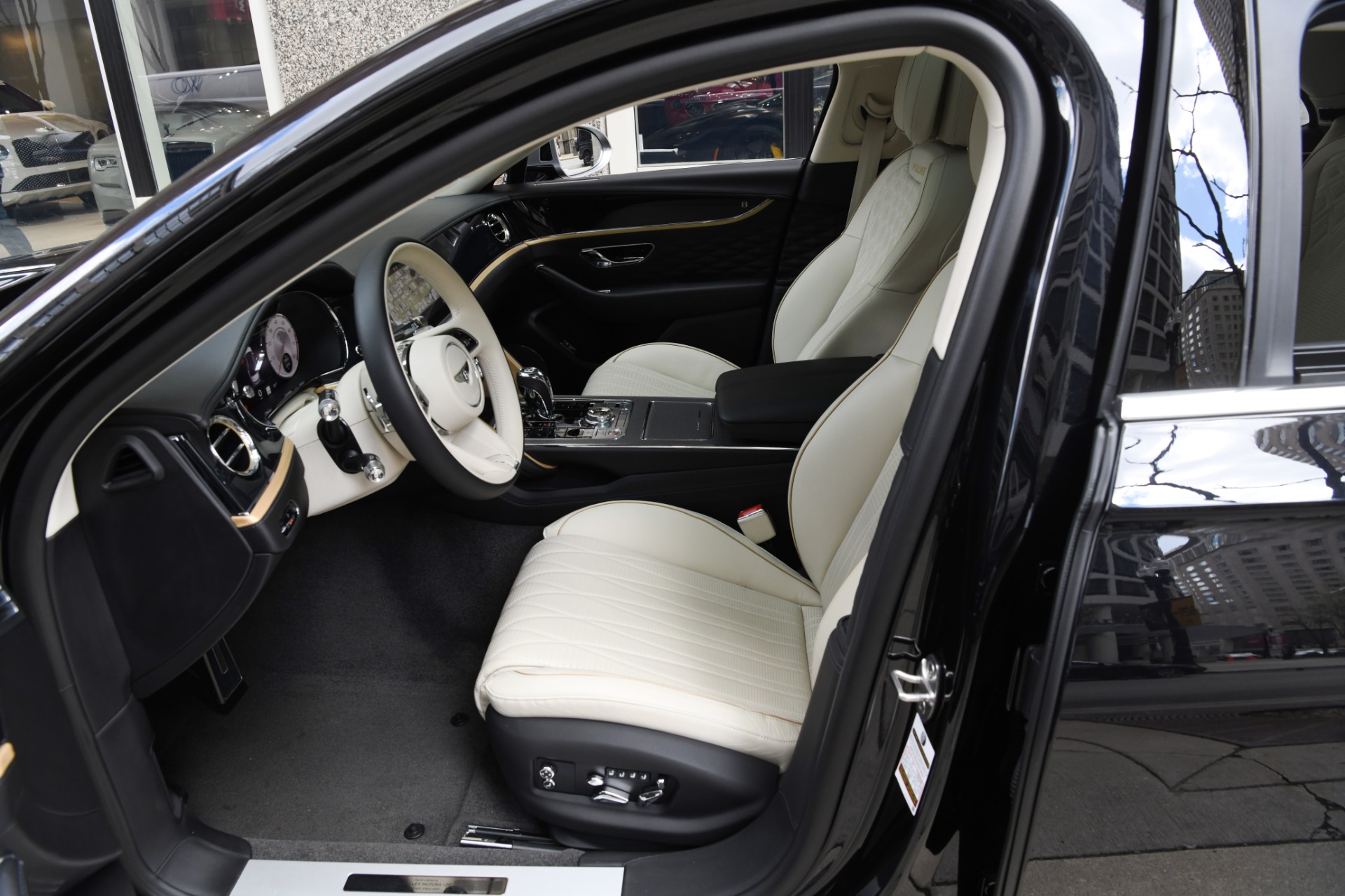 Used 2022 Bentley Flying Spur V8 | St. Petersburg, FL