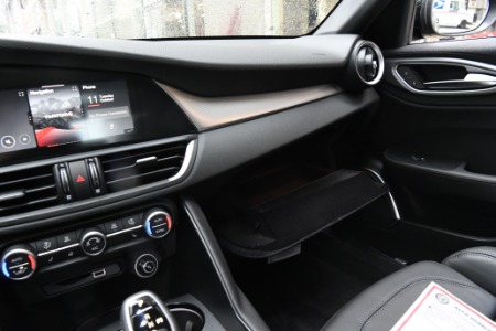 Used 2023 Alfa Romeo Giulia Veloce | Chicago, IL