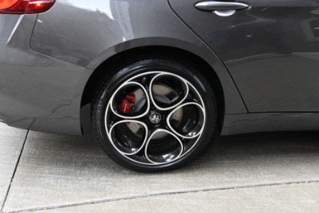 Used 2023 Alfa Romeo Giulia Veloce | Chicago, IL