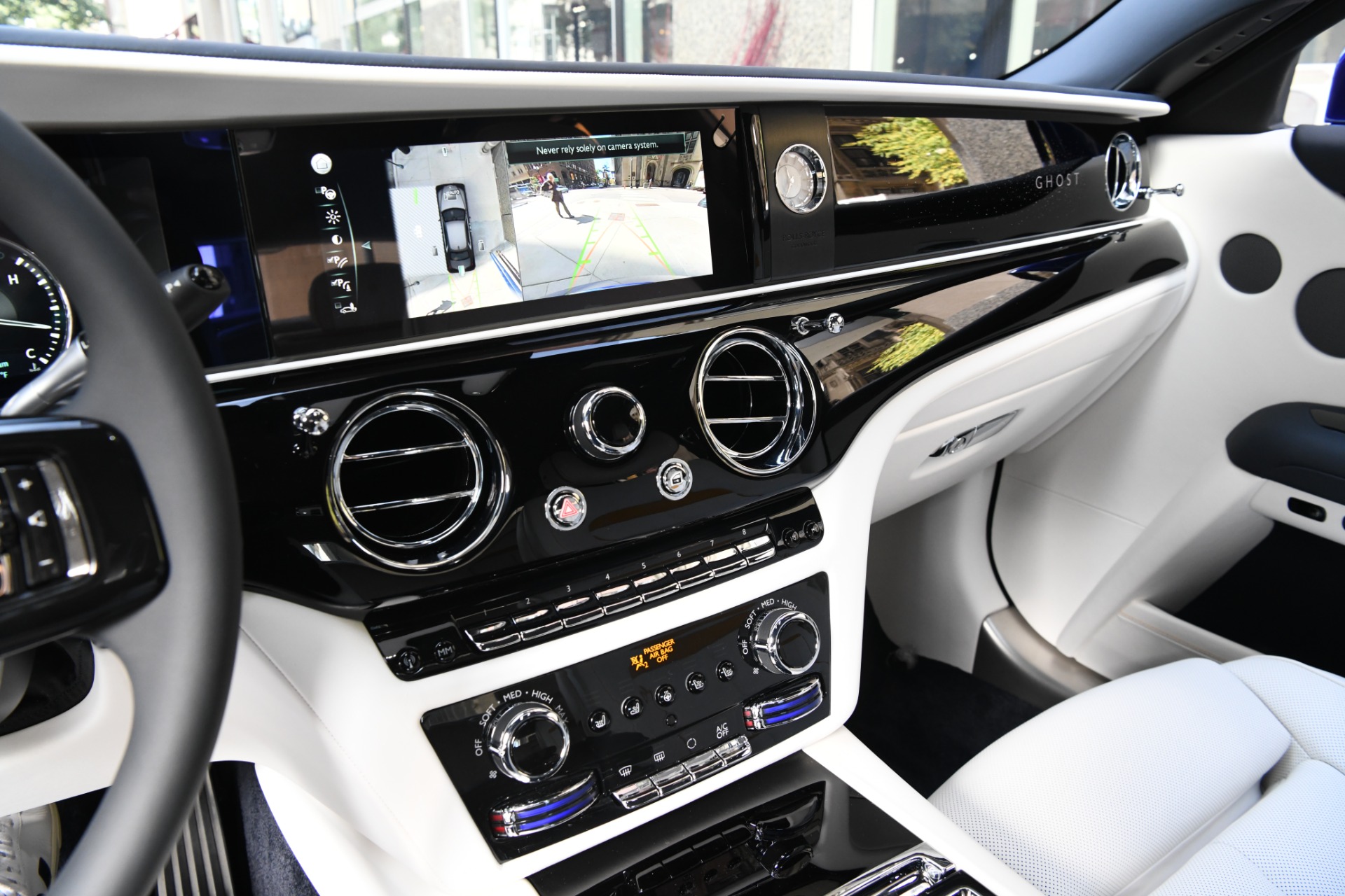 New 2023 Rolls-Royce Ghost | St. Petersburg, FL