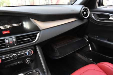 New 2023 Alfa Romeo Giulia Veloce | Chicago, IL