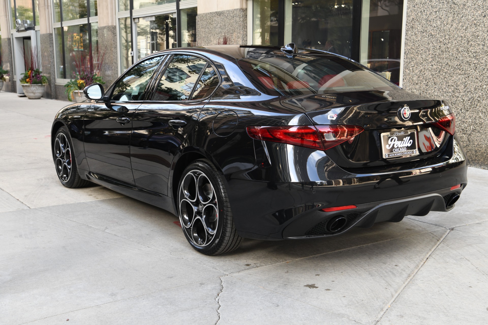 New 2023 Alfa Romeo Giulia Veloce | St. Petersburg, FL