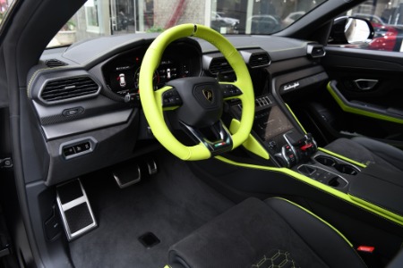 Used 2022 Lamborghini Urus  | Chicago, IL