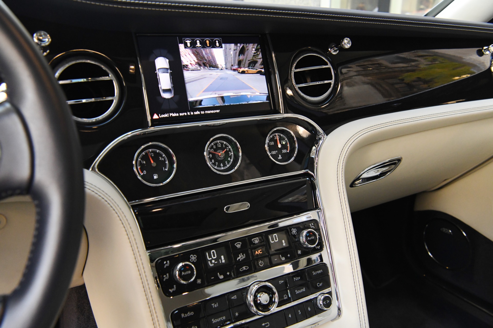 Used 2017 Bentley Mulsanne | St. Petersburg, FL
