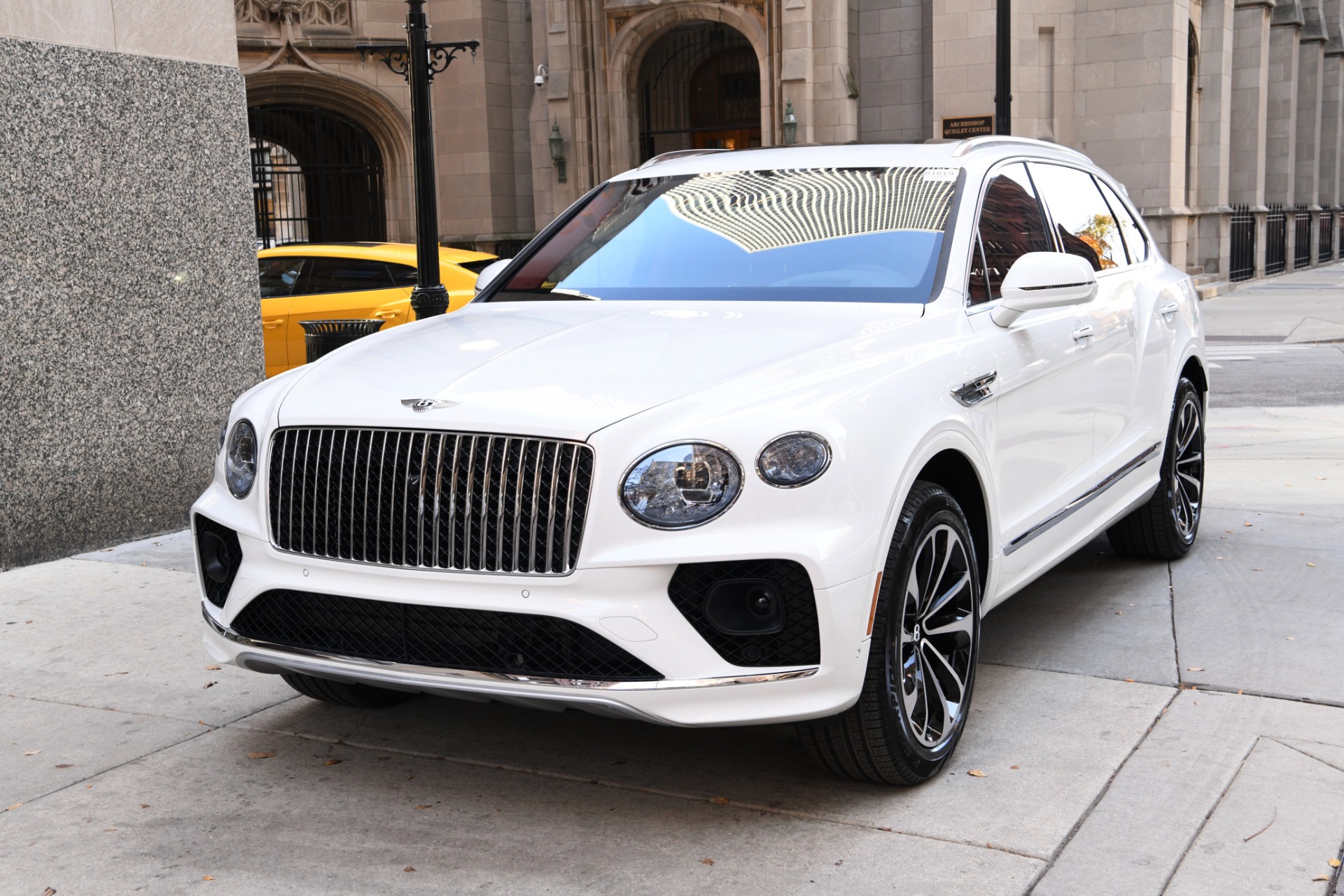 2023 Bentley Bentayga EWB V8 Stock # B1619-S for sale near Chicago, IL | IL Bentley Dealer