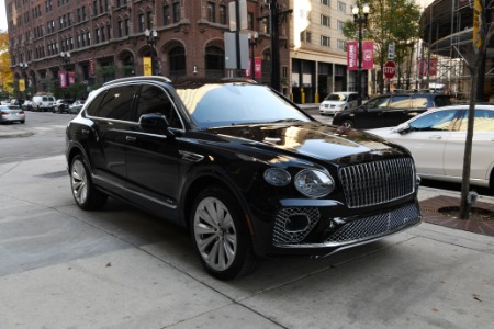 New 2023 Bentley Bentayga EWB Azure V8 | Chicago, IL