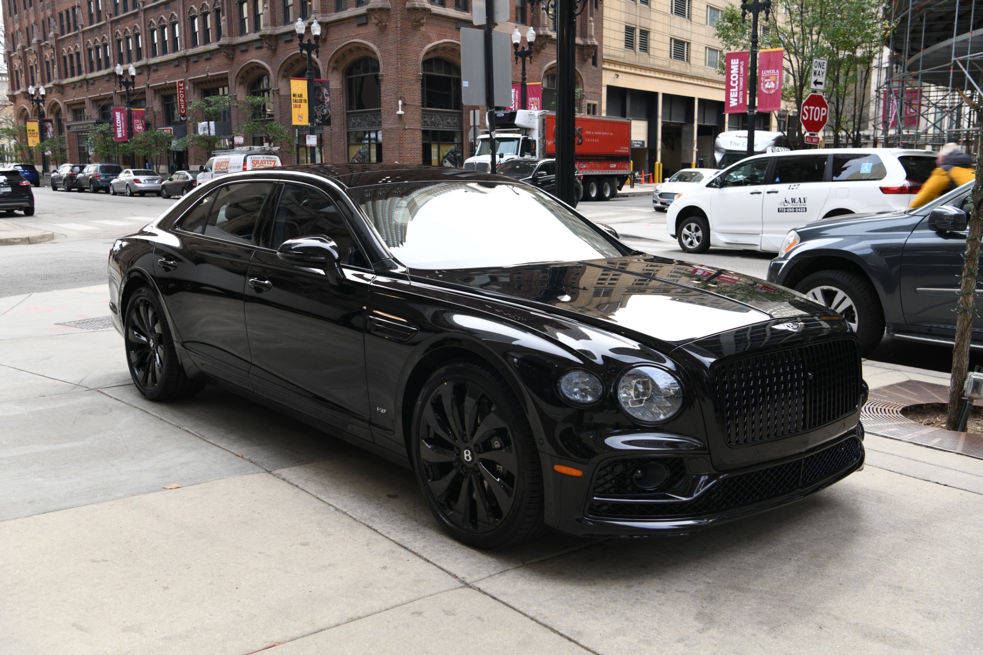 New 2022 Bentley Flying Spur V8 | Chicago, IL