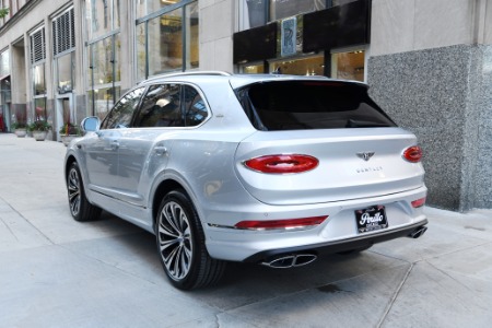 New 2022 Bentley Bentayga V8 | Chicago, IL