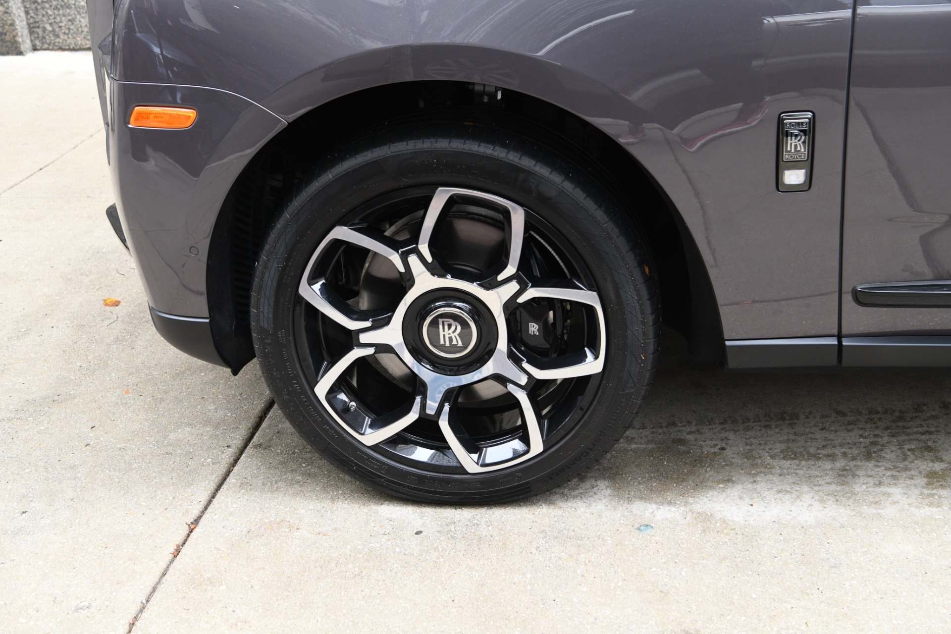 Used 2022 Rolls-Royce Black Badge Cullinan | St. Petersburg, FL