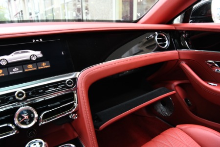 Used 2022 Bentley Flying Spur V8 | Chicago, IL