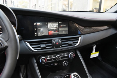 New 2023 Alfa Romeo Giulia Estrema | Chicago, IL