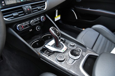 New 2023 Alfa Romeo Giulia Estrema | Chicago, IL
