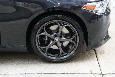New 2023 Alfa Romeo Giulia Estrema | Chicago, IL
