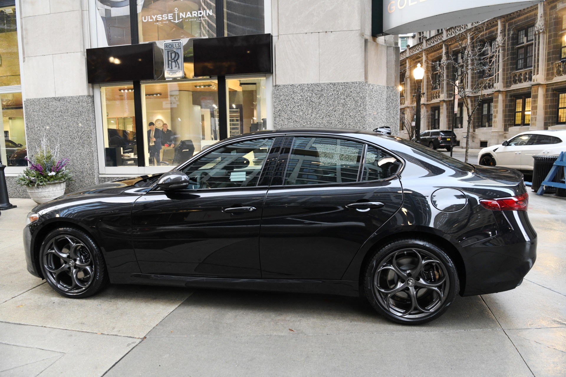 New 2023 Alfa Romeo Giulia Estrema | St. Petersburg, FL