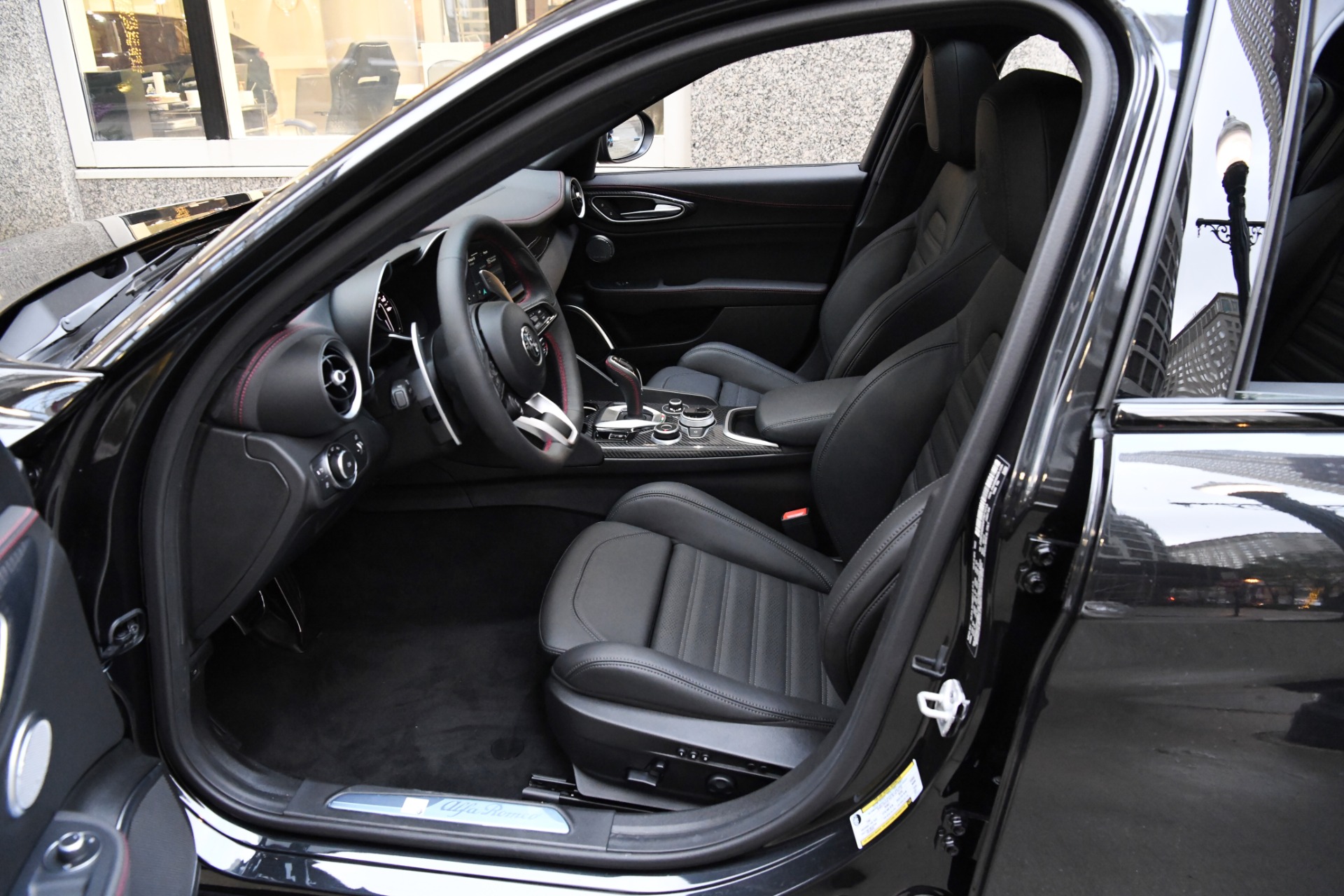 New 2023 Alfa Romeo Giulia Estrema | St. Petersburg, FL