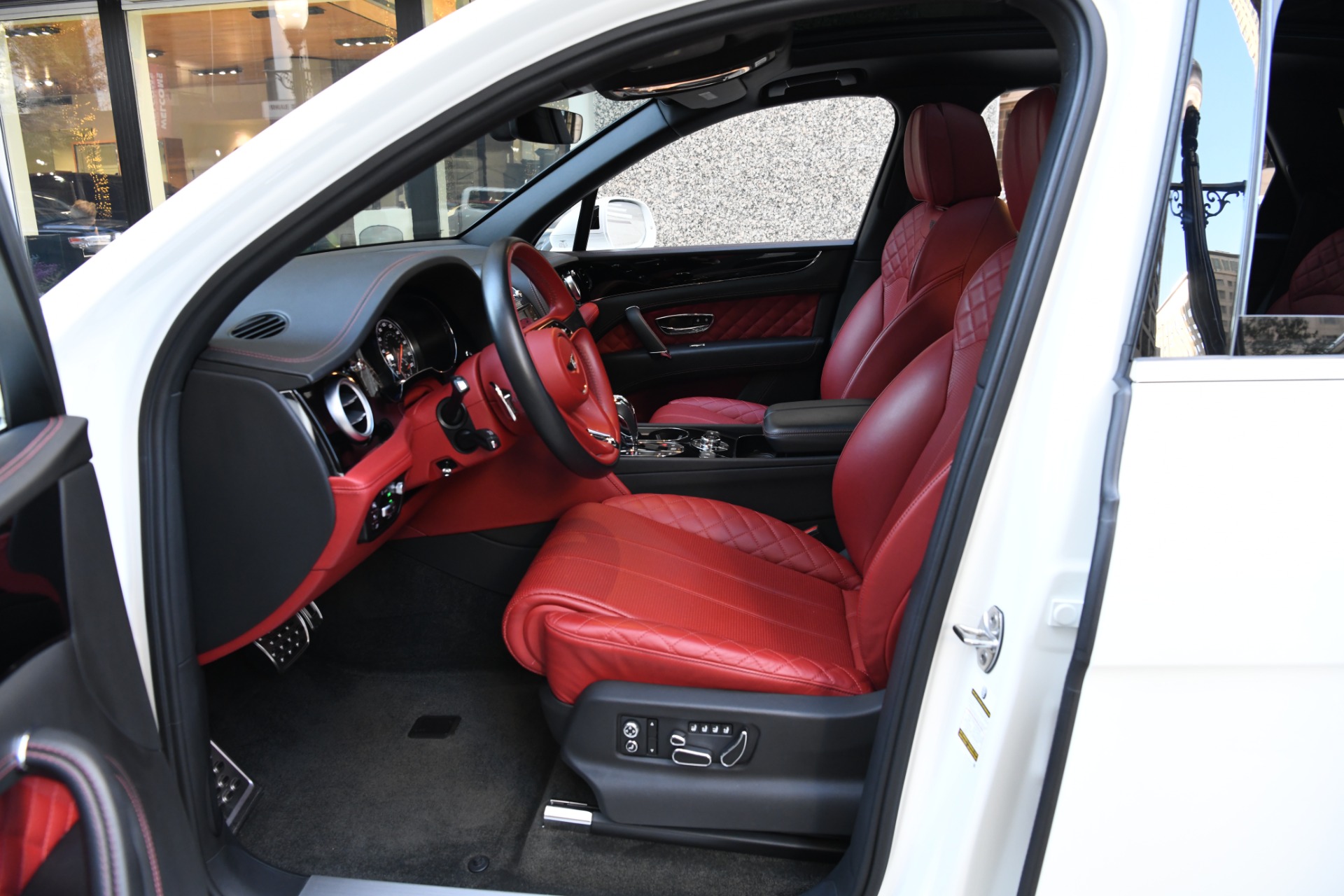Used 2018 Bentley Bentayga W12 Signature Edition | St. Petersburg, FL