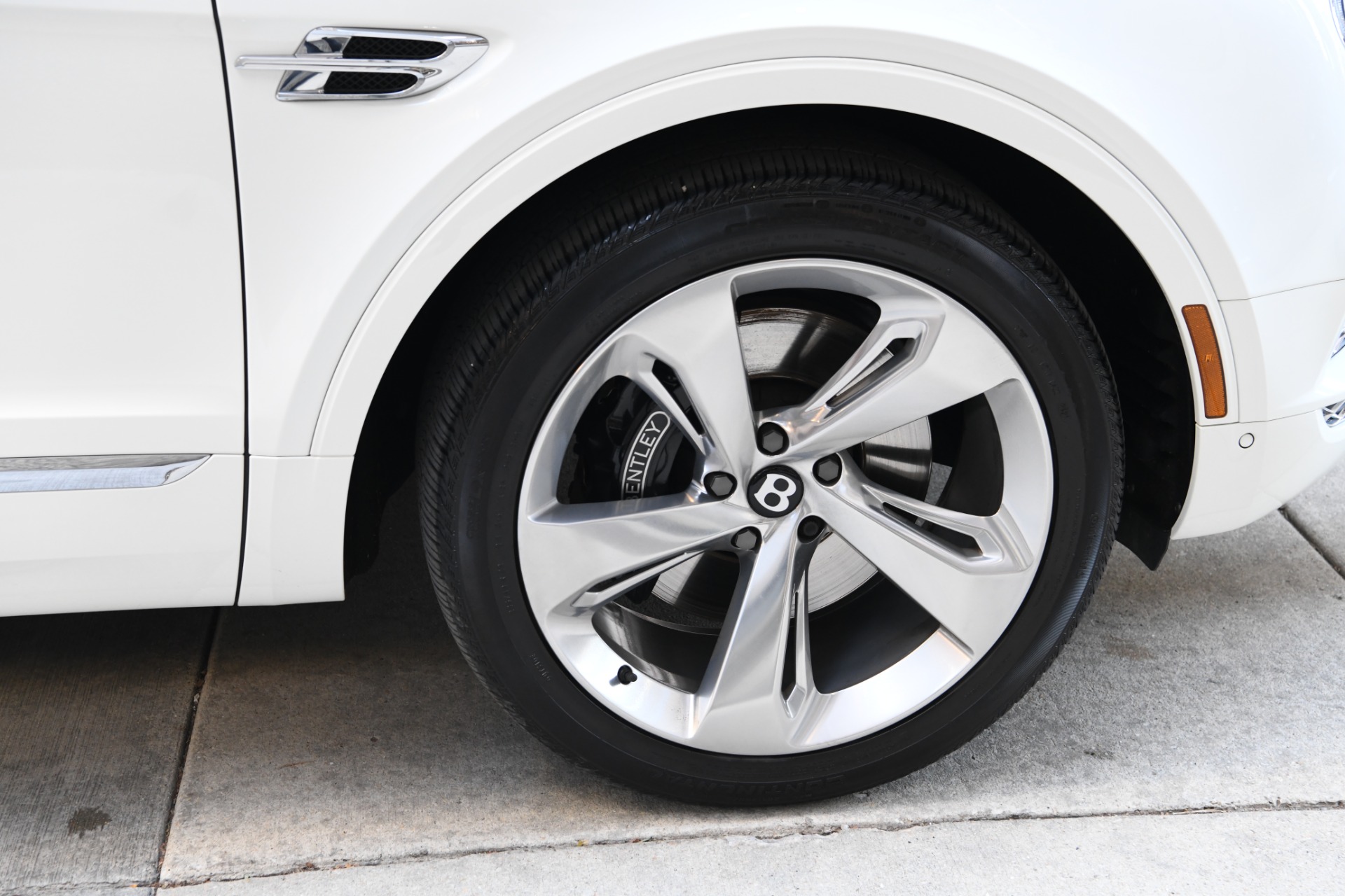 Used 2018 Bentley Bentayga W12 Signature Edition | St. Petersburg, FL