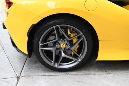 Used 2021 Ferrari F8 Spider  | Chicago, IL