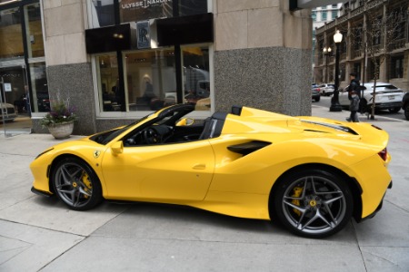 Used 2021 Ferrari F8 Spider  | Chicago, IL