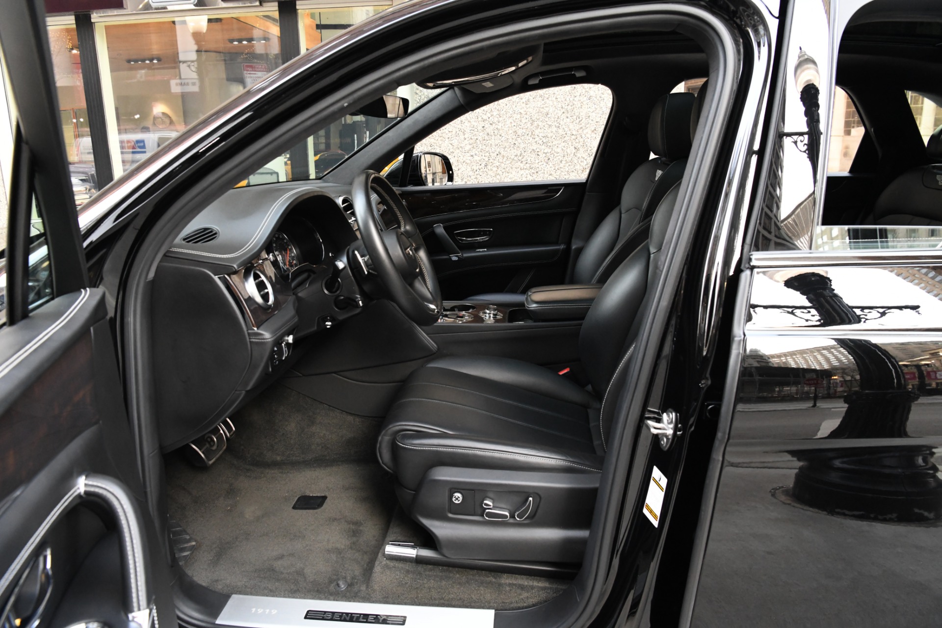 Used 2019 Bentley Bentayga V8 | St. Petersburg, FL